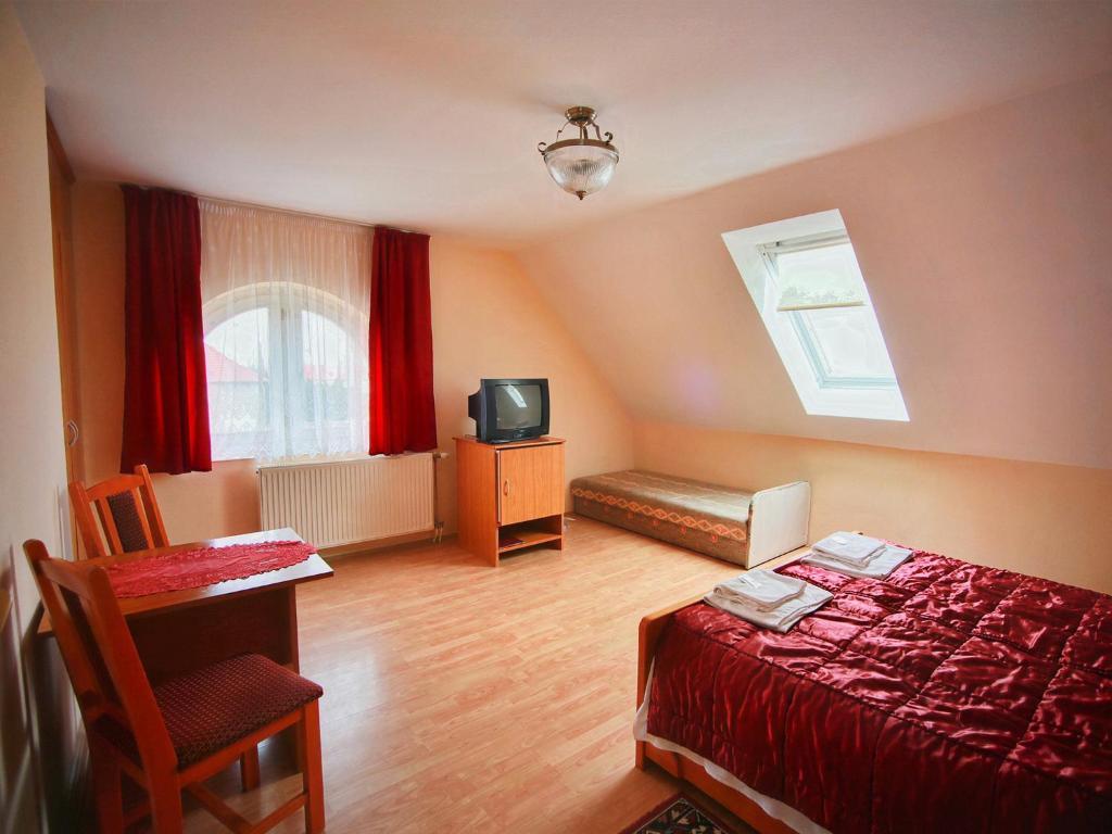 Festetich Kastelyszallo Es Zsuzsanna Hotel Szeleste Pokój zdjęcie